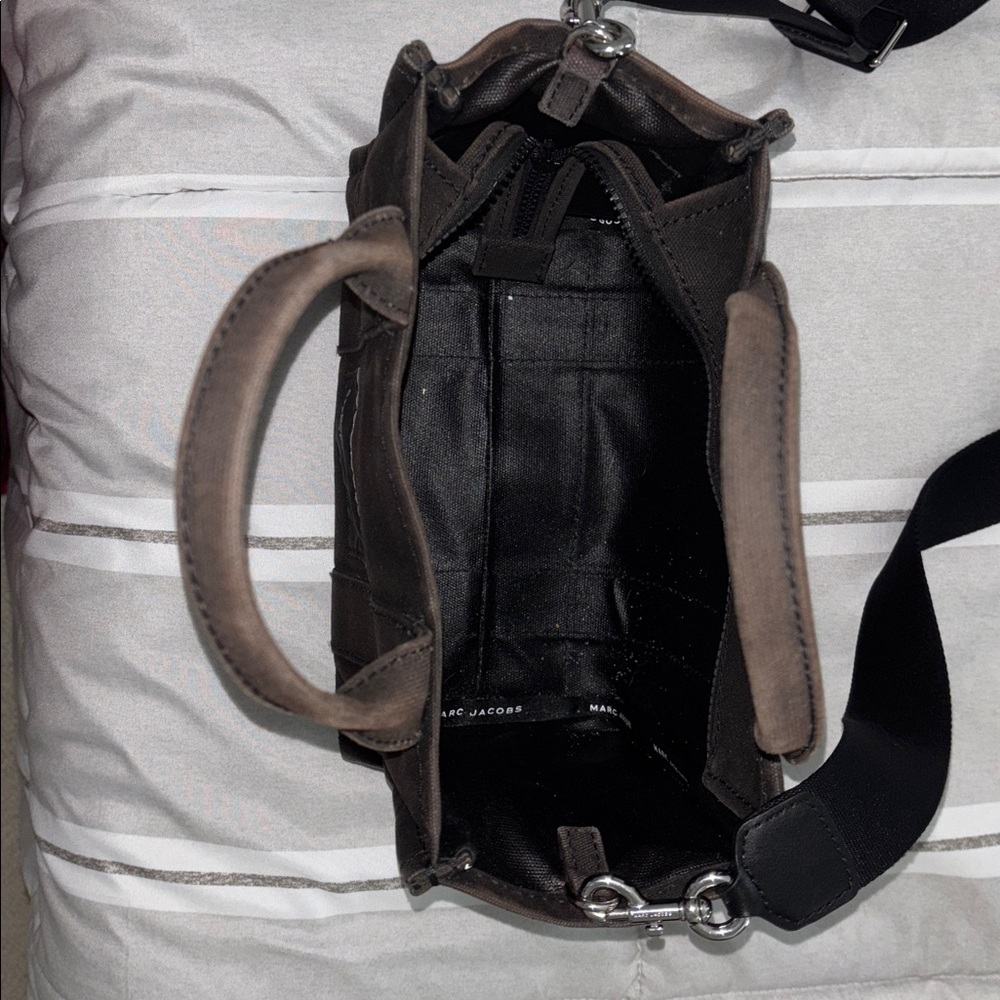 Marc Jacobs Black Tote Bag - Picture 3 of 3